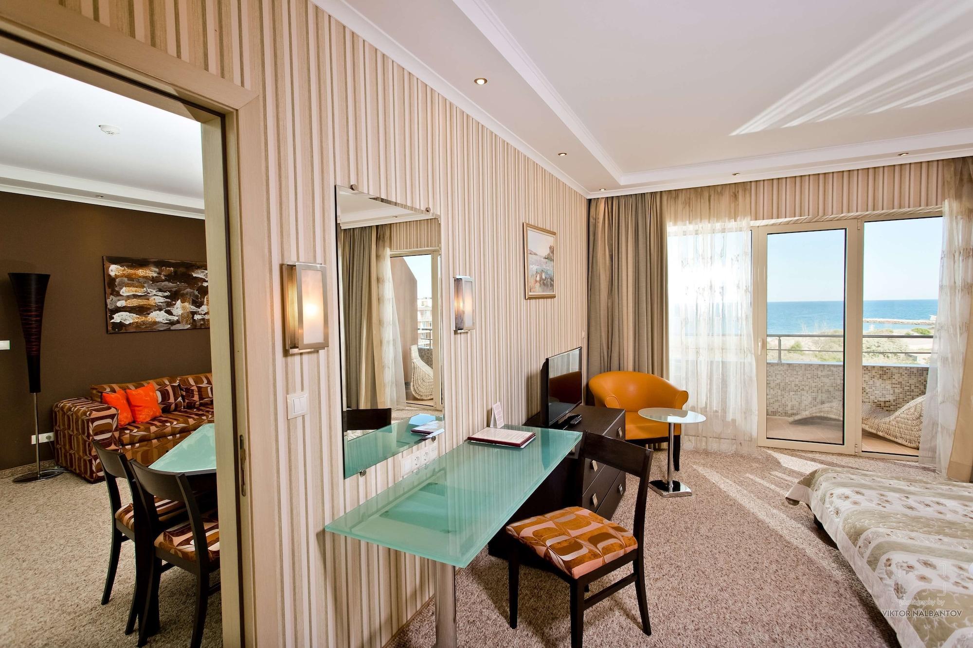 Grand Hotel Pomorie Bagian luar foto